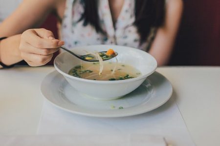美腸スープはダイエットに最適!?レシピをマスターして毎朝快腸生活