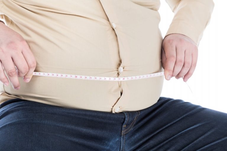 健康診断で測定する腹囲、女性の平均値は何cm?メタボとの関係とは メタボリックラボ